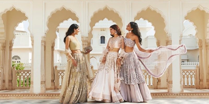 Less Clothes, More Clarity Why Gen Z Is Quietly Falling for Minimalist Wardrobes